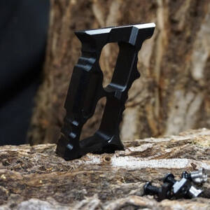 5KU Lightweight Aluminum Standard Grip for M-Lock and Keymod