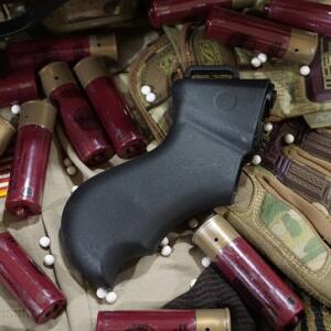 Golden Eagle M870 AOW Replace Polymer Grip