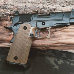 R504 - TAN [Army Armament]
